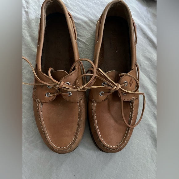 Men’s Sahara colored Sperry boat shoes - Picture 1 of 2